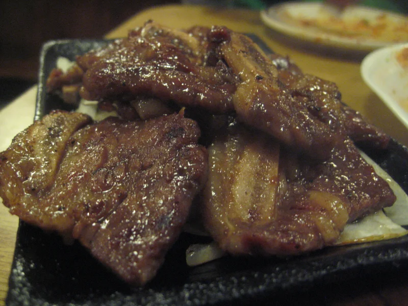 Grilled cross-cut beef short ribs.
